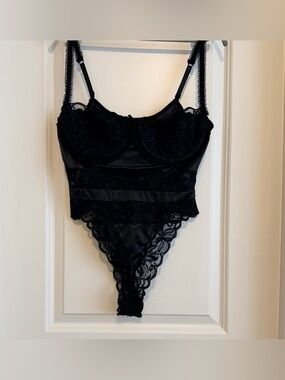 Victoria’s Secret Gold Label Satin & Lace Teddy